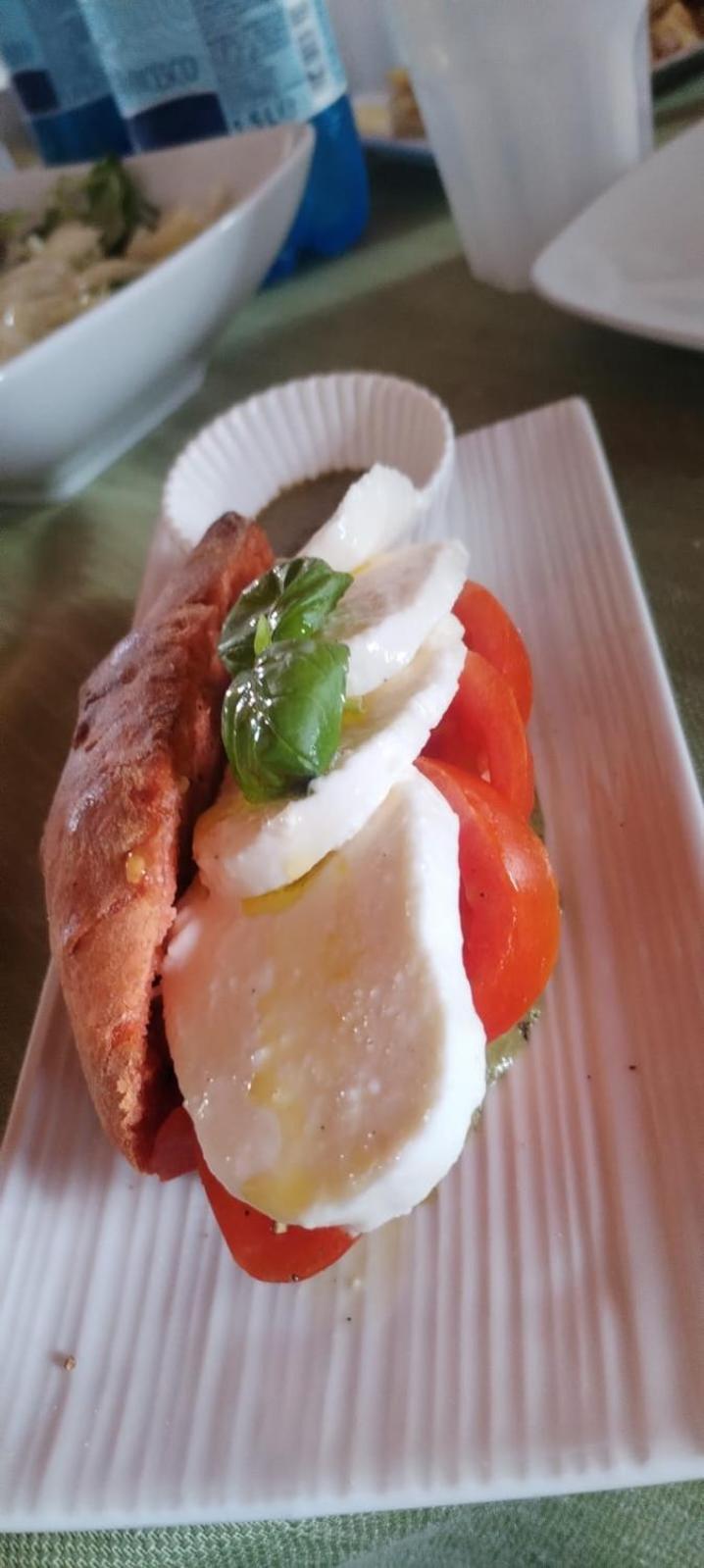 Badia Agnano I Salici Agriturismo מראה חיצוני תמונה
